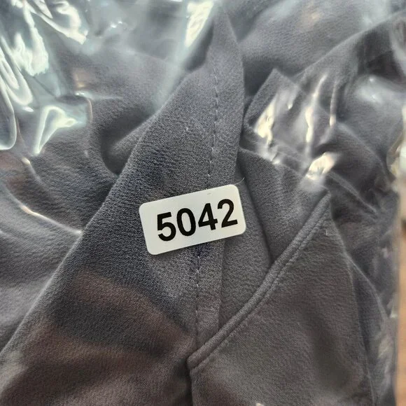 Womens Gray Dainty Hooligan Wrap Front Cami Tank Top V Neck Size L - Picture 13 of 13